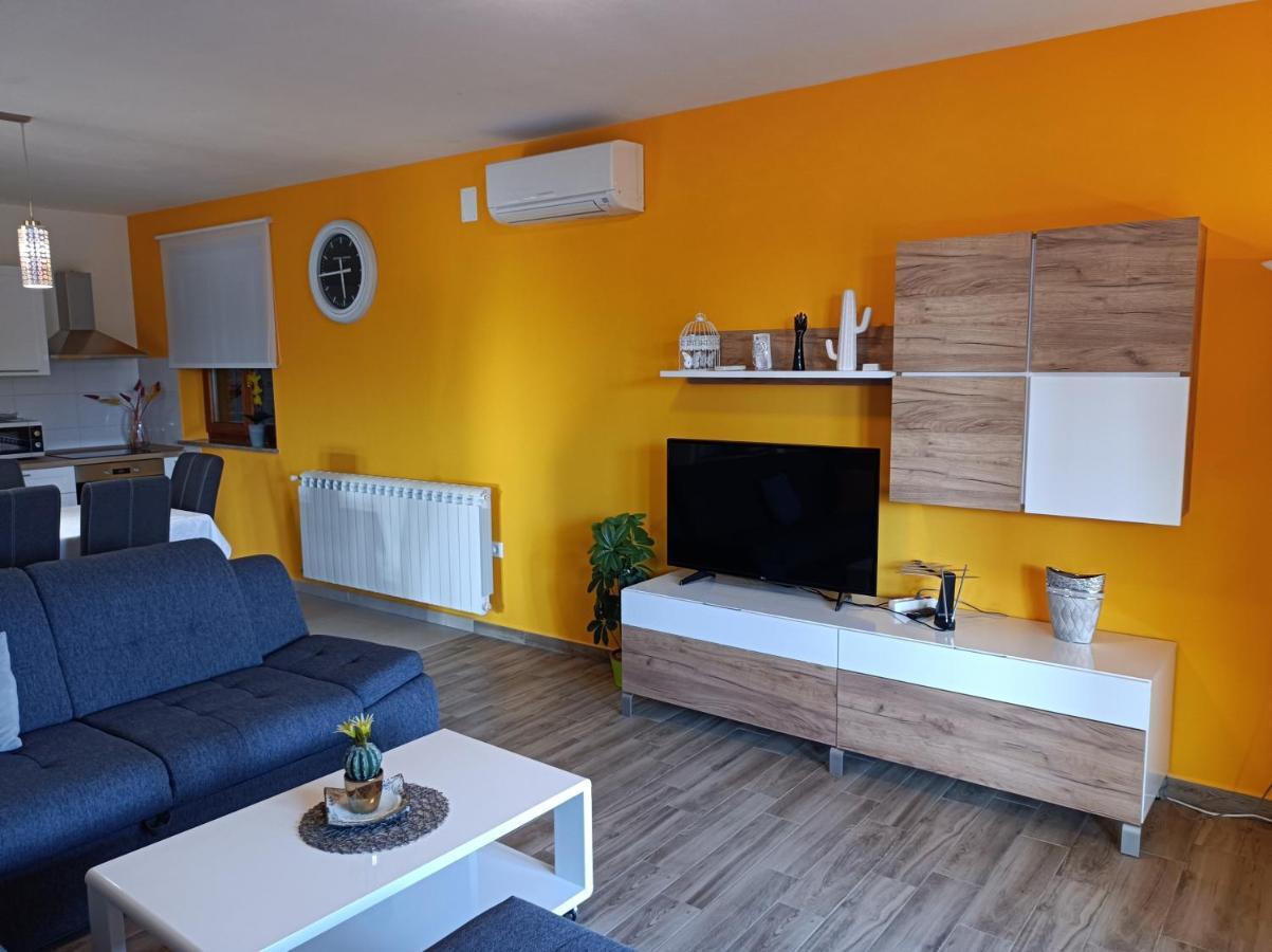 Apartman Biba Labin  Luaran gambar